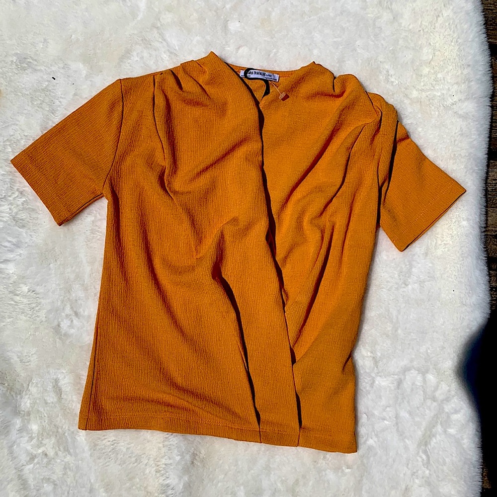 Zara yellow t shirt. Women’s size small